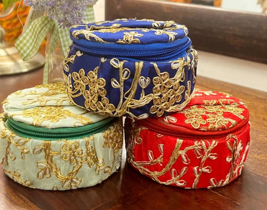 Embroidery Bangle Boxes